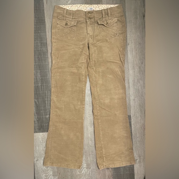 So Wear it Declare It Vintage Y2K Cords - Picture 6 of 6